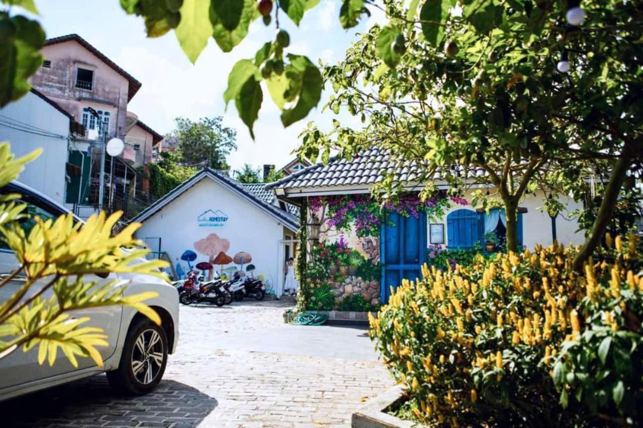 La Nha Homestay Dalat Exteriör bild